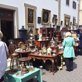 Feira de Antiguidades