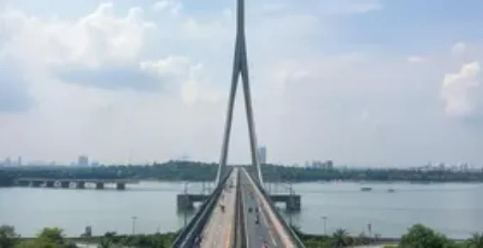 interdição da passarela e ciclovia na Ponte de Camburi